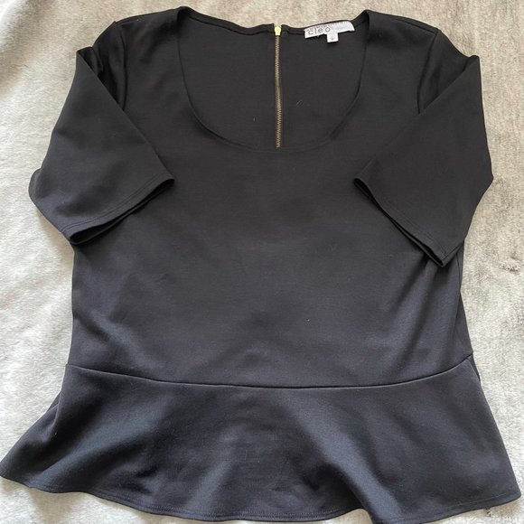 Short Sleeve Peplum Shirt - Picture 2 of 7